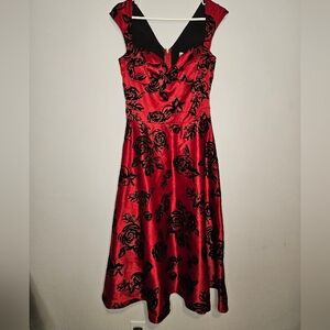 COPY - Bettie Page romantic sweetheart neck dress